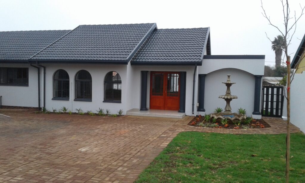 IDEAL_RENOVATIONS_house